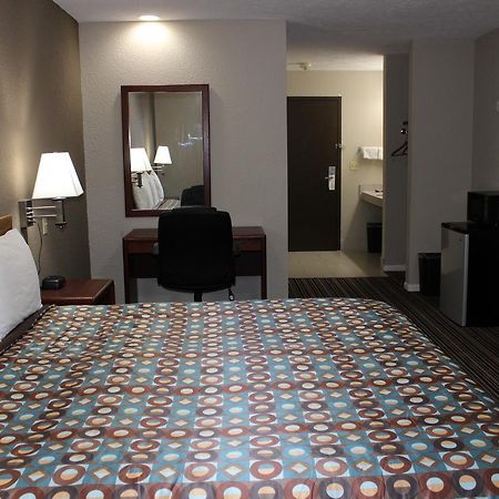 Desoto Inn & Suites Missouri Valley Extérieur photo