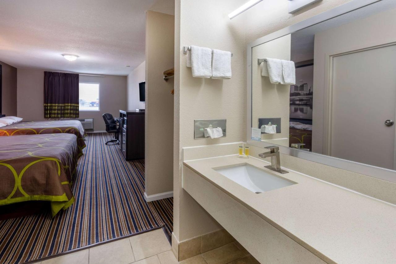 Desoto Inn & Suites Missouri Valley Extérieur photo